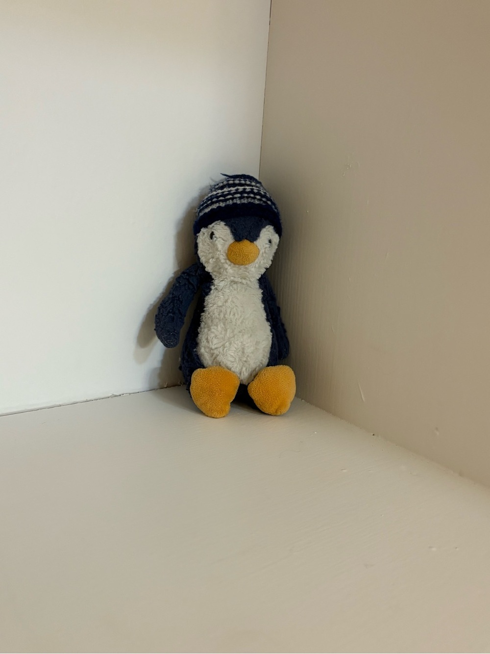Jellycat penguin - Picture 2 of 3